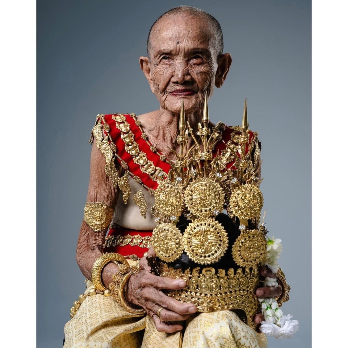 Granny Mao Apsara